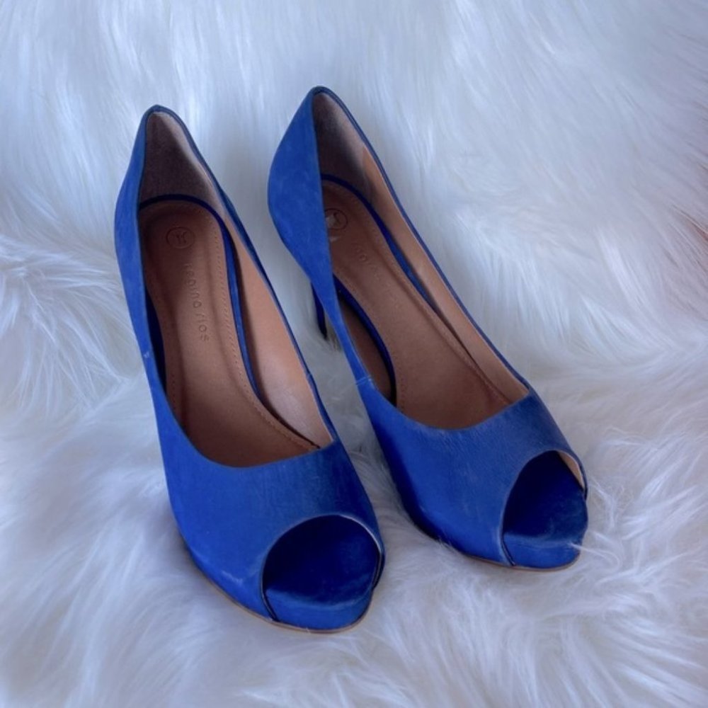 Beautiful Royal Blue Heels Size 8.5